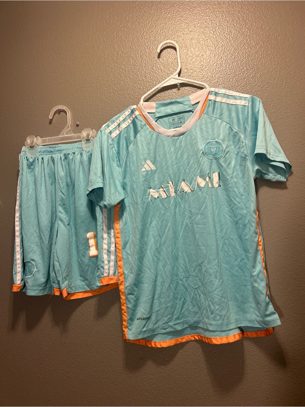 Kids Messi #10 Inter Miami Soccer Jersey & Shorts Set Size 28 Flawed Play Wear